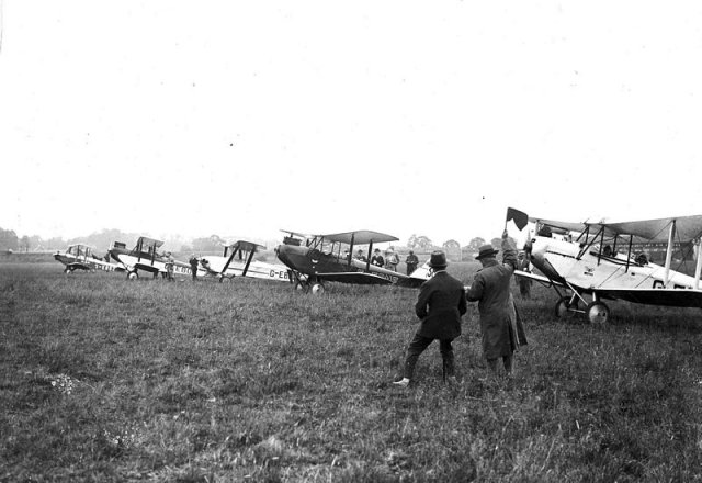 kings cup 1928 g-ebmf dh moth g-ebbz etc 0751-0187